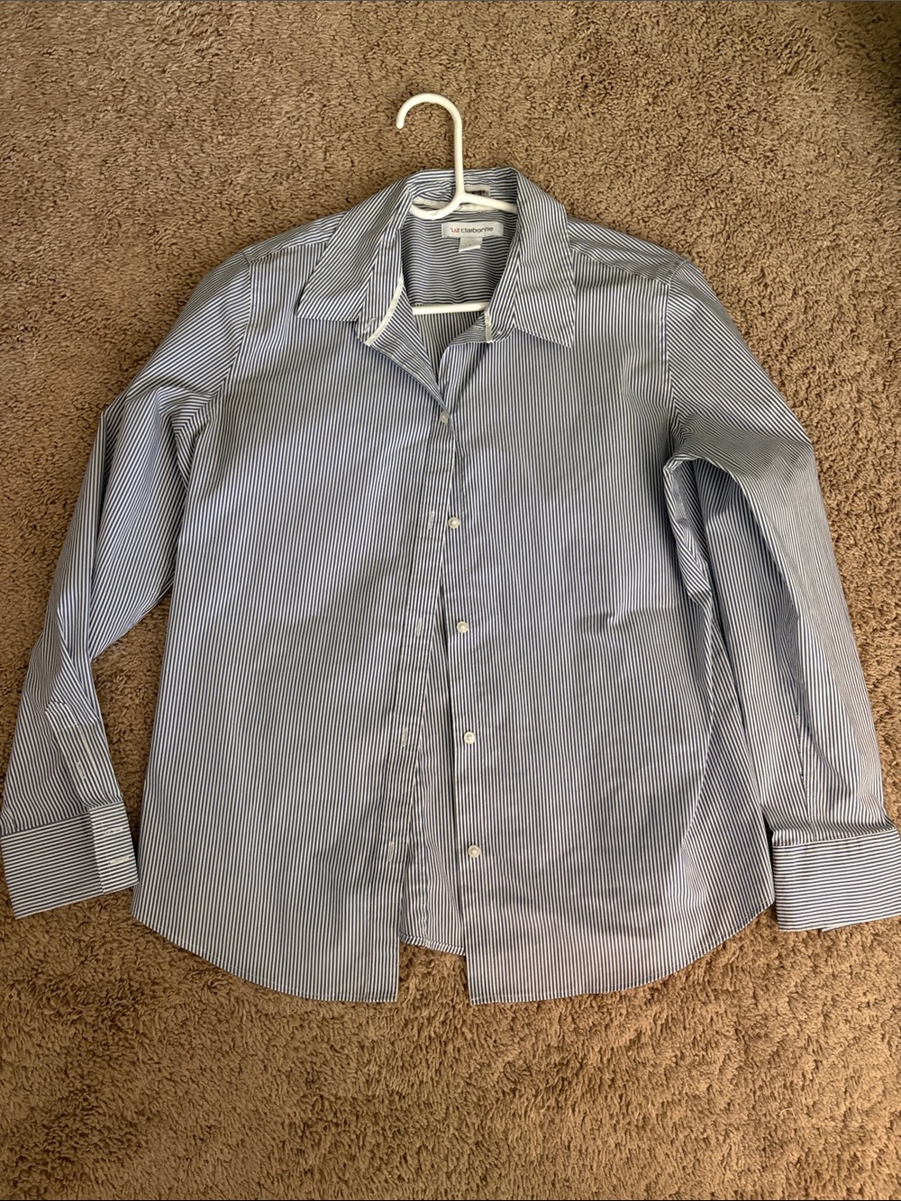 Van Heusen Men's Navy and White Pinstripe Dress Shirt